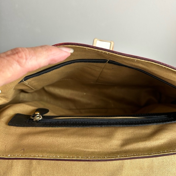 Antonio Melani Convertible Off-White Patent Leather Bag - Picture 6 of 12